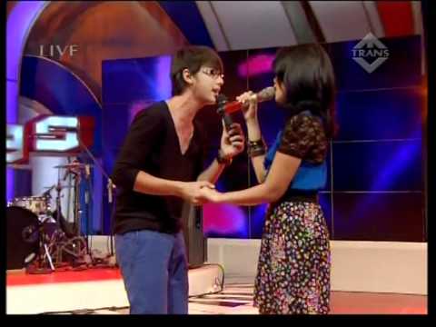 Ussy feat. Andhika - Ku Pilih Hatimu,performed di Derings (18/04)(Courtesy TransTV)