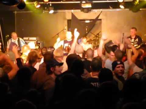 Peter & The Test Tube Babies -Banned from the Pubs/Blown Out Again(Paris 2009 Holidays In The Rain1)