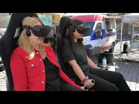 Vertrial reality roller coaster ride og berg og dalbaner