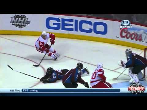 Daniel Alfredsson Sets Up Pavel Datsyuk - October 17th, 2013