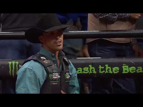 Nathan Burtenshaw bucks off Canadian Mist (PBR)