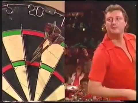 1988 Darts Embassy world championship 2nd round Eric bristow v RIchie gardner