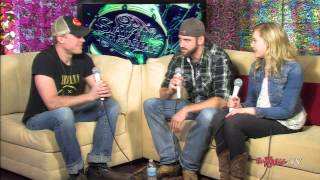 Saving Savannah: The Rave TV backstage interview