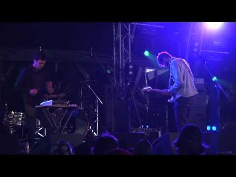 Carl Fox -  Sunny Day (One Movement Festival Perth 2010)