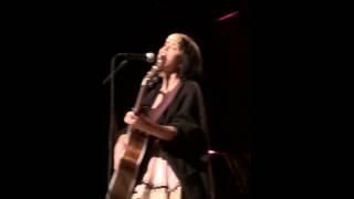 Melanie Martinez sings Seven Nation Army