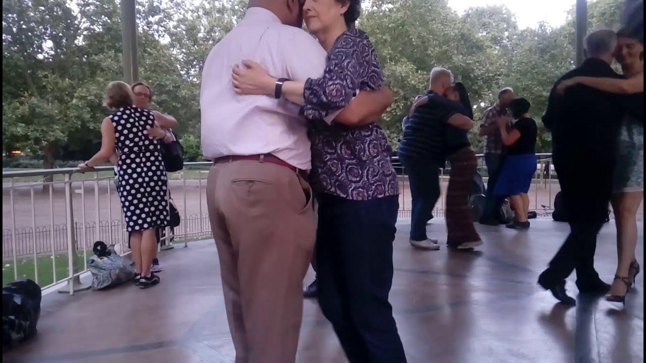 A Tango Tanda at Hyde Park Milonga 190805.1
