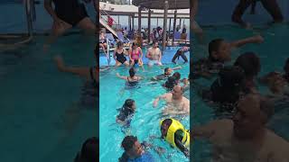 Crowded Little Pool of Carnival Breeze