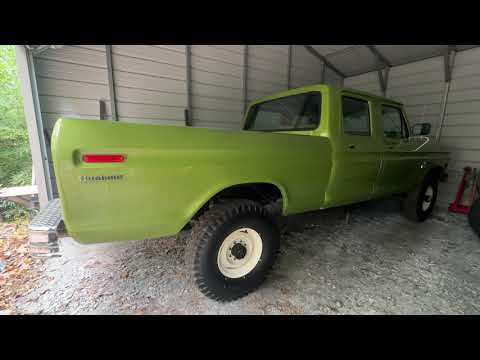 1974 Ford F-250 Custom Crew Cab 4×4