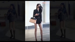 Hottest Chinese Street Fashion 20250212