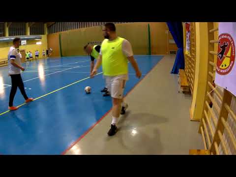 StrefaFutbolu.pl: Kierownicy - PZU Sport Team (2)