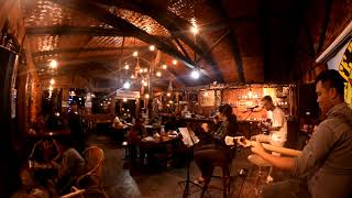 Download lagu Live Music Acoustik Nangkih Deleng Sibayak Merry B... mp3