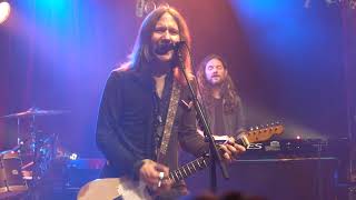 Blackberry Smoke Let It Burn Live @ Cabaret Sauvage Paris 2018