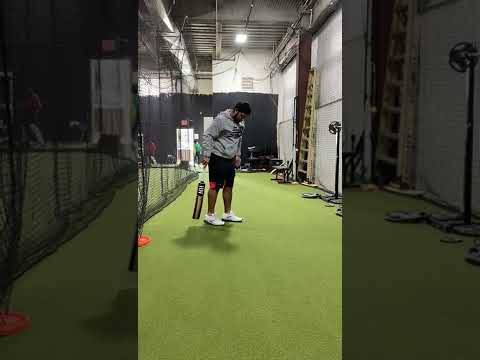 How to play back foot defence | Batting technique from Sunny Sohal Master Class