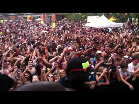 [HD] Paul Devro | Mad Decent Block Party Philly 2011