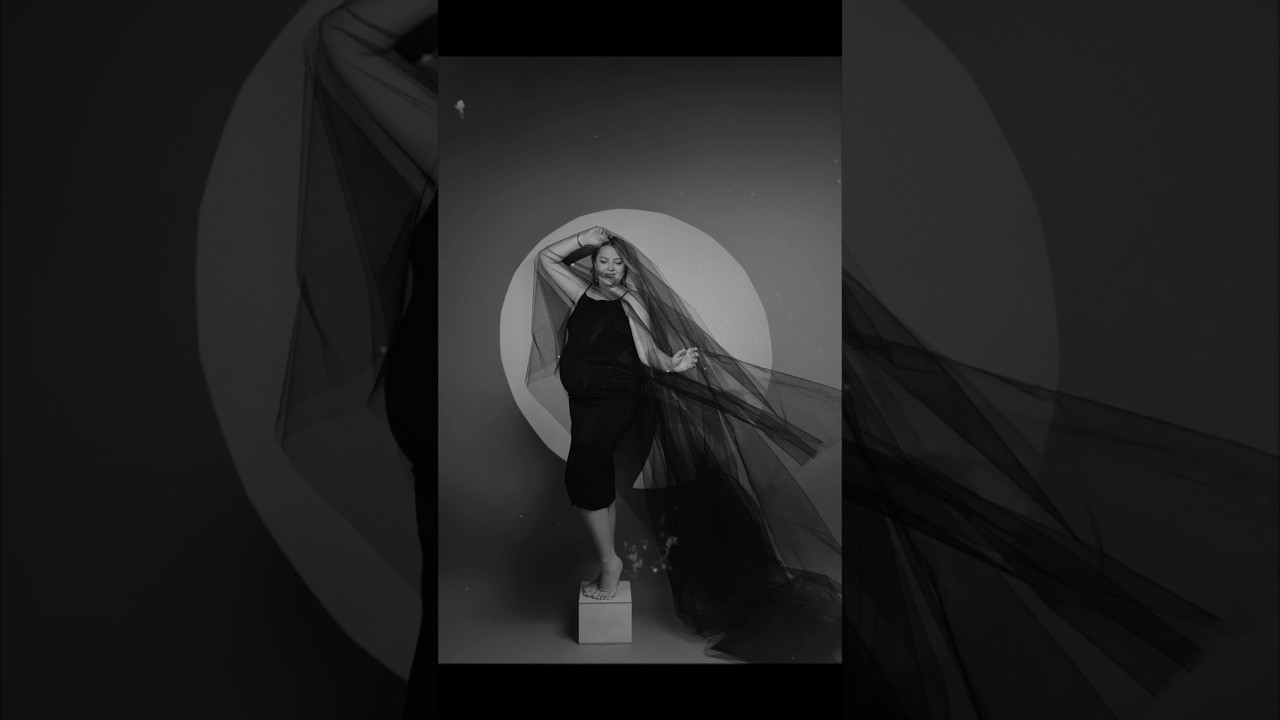 Studio Maternity Session in Greenville, Sc #greenvillesc #portraitphotography #studio #mom