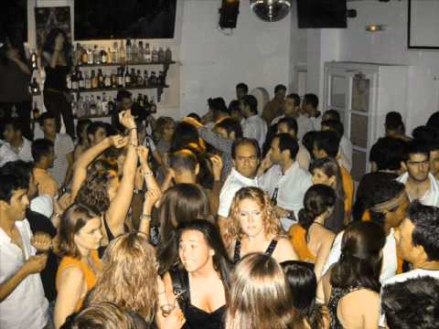 Double-Headed - Ti shi si drridhet Skena