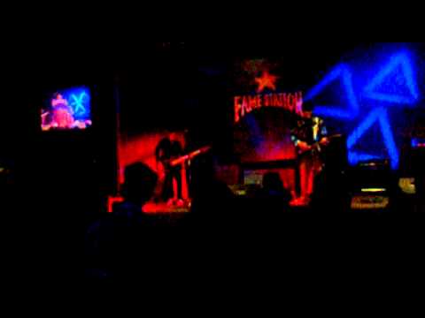 Uno Blank - Blew ( Nirvana Cover )