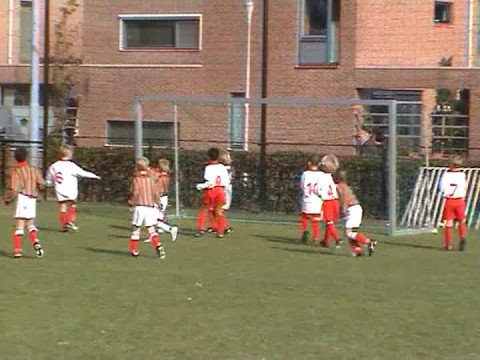Voetbalwedstrijd RKDEO F13 - DSO F11 dd 11-09-2008