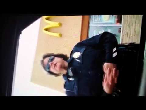 SFPD OFFICER RECORDED