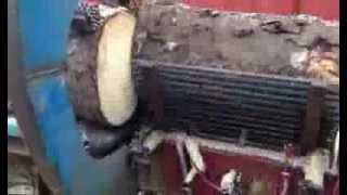 Automatic firewood processor homemade with Unitronics V570 PLC / Automatisk vedmaskin
