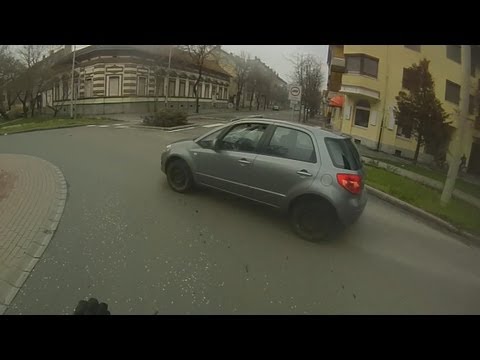 KYZ-609 - SMIDGAF @ Roundabout (Fritzound™)