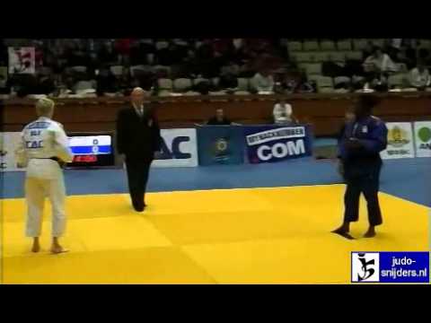 Urska Zolnir (SLO) - Maria Bernabeu Avomo (ESP) [-70kg] bronze