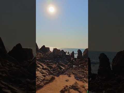 Rocky Beach Goa.                #nature #goa #day #beach #danger #shorts #youtubeshorts  #good