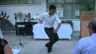 Mia kardia gia senane. Nikolas Antoniades