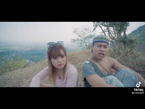 Esa Risty ft Agos Kotak