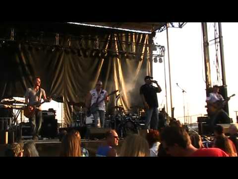 Jamie Campbell & the Redneck Romeos at Winnebago County Fair