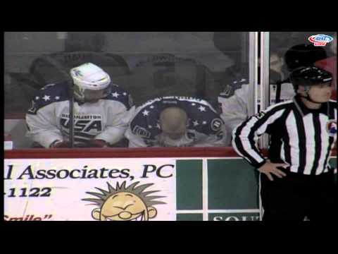Nick Petrecki vs Mark Borowiecki