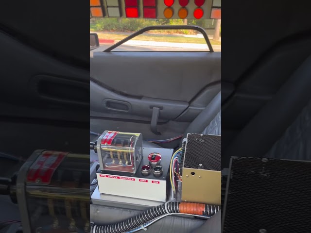 Vídeo relacionado con OPO 10 - Réplica de la Placa de Metal del Coche Delorean Time Machine de la película Back to The Future Outatime (62)