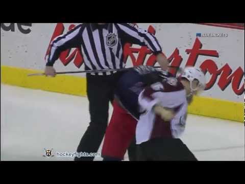 Jay McClement vs Derek MacKenzie Feb 24, 2012