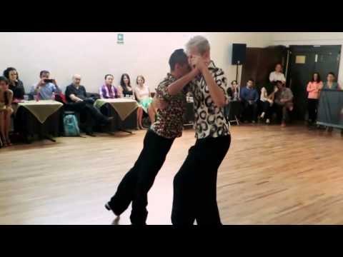 Juampy Ramirez & Daniel Arroyo interpretan Pura Clase