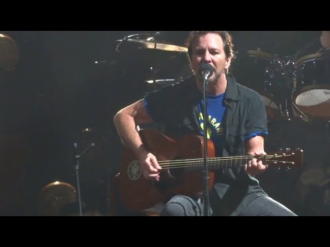 Pearl Jam 11-15-2013 Dallas Tx Full Show Multicam SBD Blu-Ray