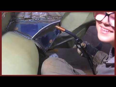 The funkiest foot well ever made! ┃ Episode 34