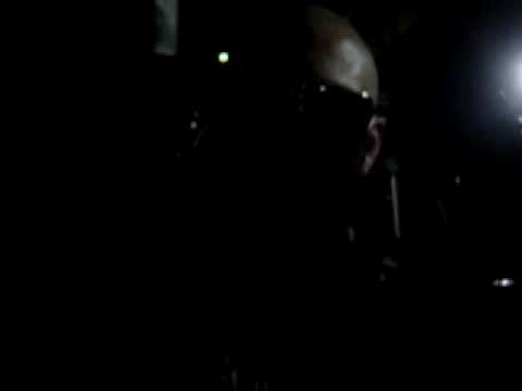 Pitbull shout to DJ EON, Platano, Mr Tricks