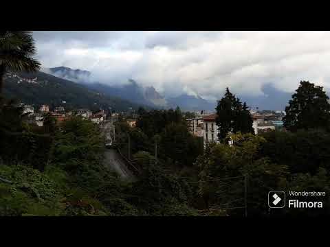 Bahnhof Stresa Hbf(T.42)- Ec nach Milano Centrale über Stresa in Italien am 20.10.23.