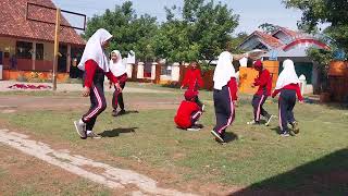 Download lagu permainan tradisional 'Donal bebek'. mp3