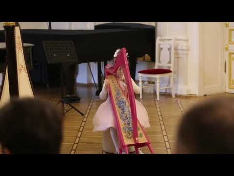 А. Вивальди Концерт для лютни ре мажор, RV 93 (Транскрипция для арфы) 2 и 3 части.