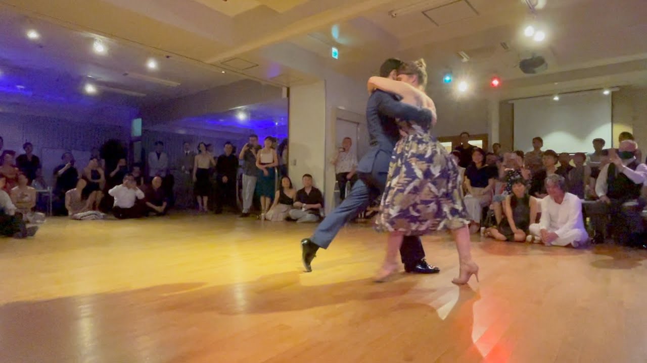 Maja Petrović  & Marko Miljević  - "Toda mi vida" - Troilo & Fiorentino - 2/5