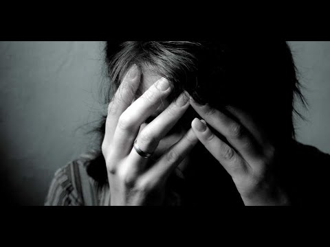 Bashkëshorti më thotë se në falesh do të divorcoj, çfarë duhet të bëj?