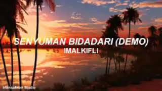 Download lagu SENYUMAN BIDADARI(DEMO).... mp3