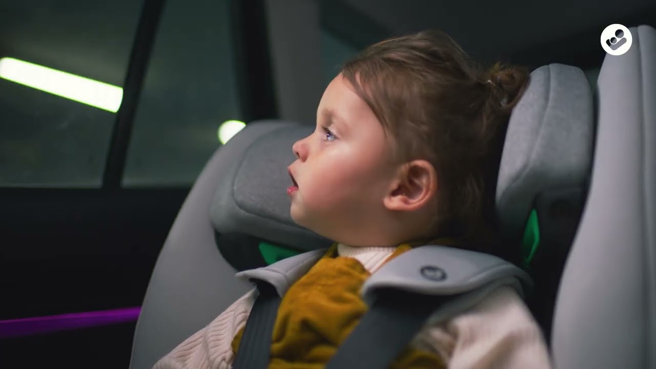 Maxi-Cosi Titan i-Size, Multi-Age Child Car Seat, 15 Months-12