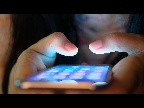 A lejohet biseda e një mashkulli me një femër jo për qëllime martese po për të kaluar kohën?