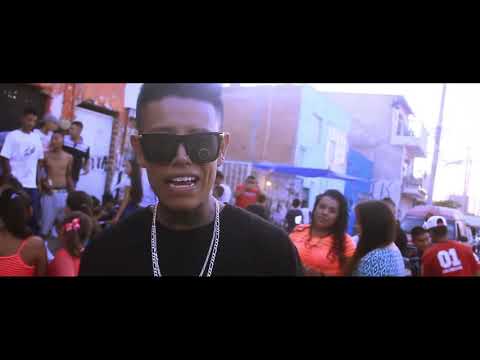 Toser One ft. QBA - Sigo Activo (Video Mixtape Oficial)