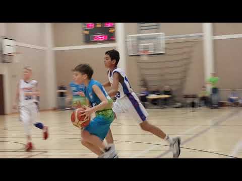 Feeniks Basket minipojat/YMCA Tre 3&4 erä