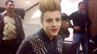 Jedward say get well Andie