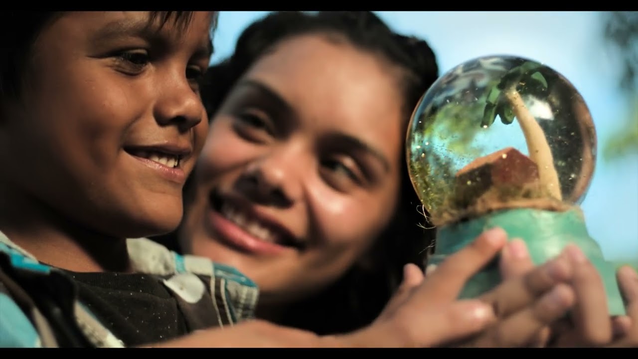 Isla Soledad - Behind The Scenes