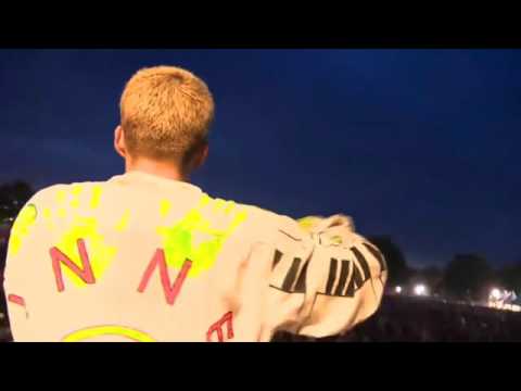 Salut c'est Cool - Techno Toujours Pareil (Live Vieilles Charrues 2015)